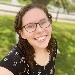 Meet your Posher, Cori